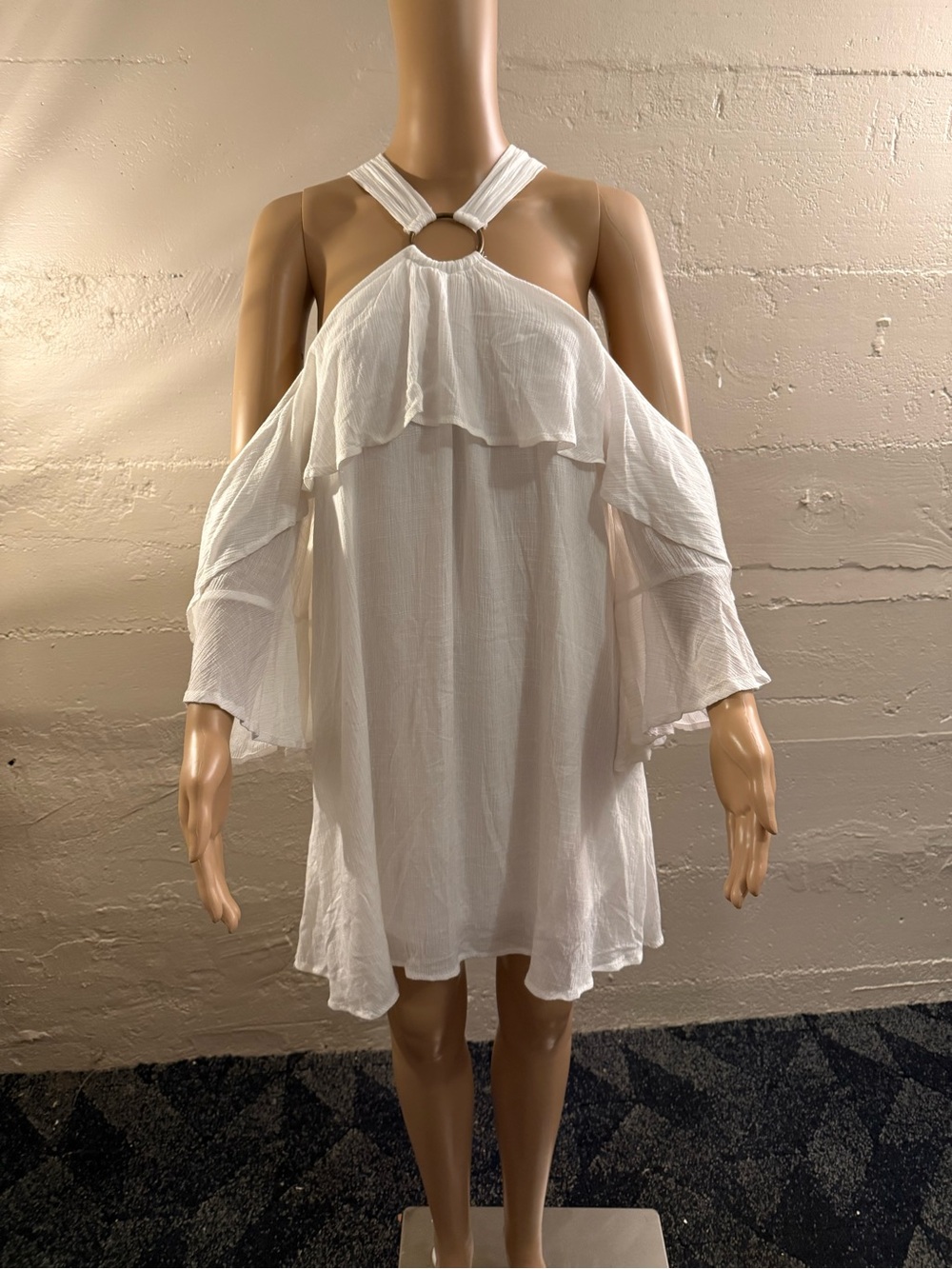 entro White Cold-Shoulder Midi Dress with Ring Neck